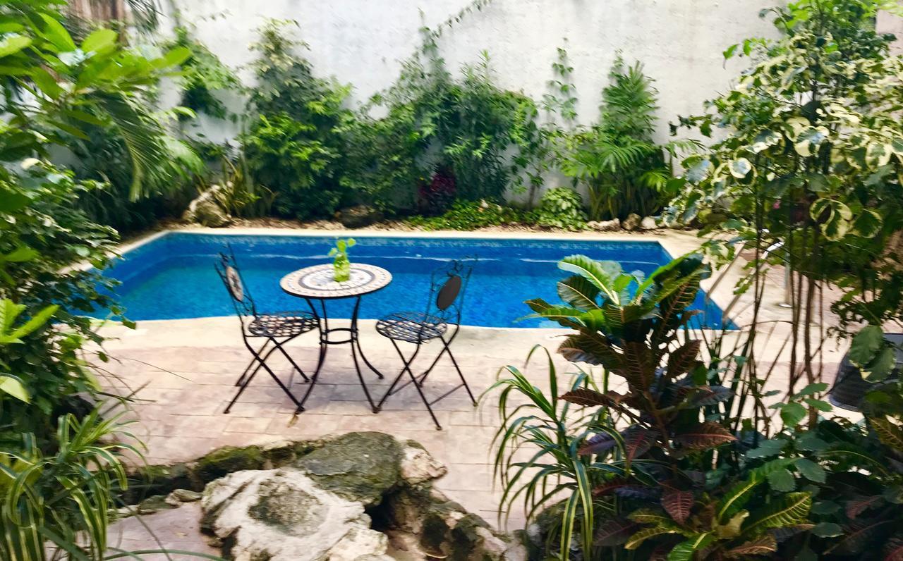 Villa Alejandra Hotel Boutique Playa del Carmen Exterior foto